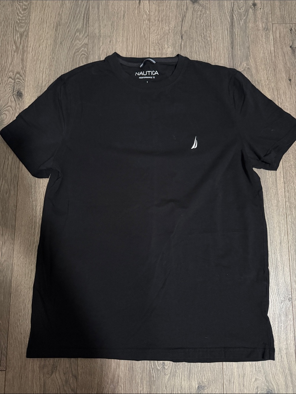 Men’s Nautica Tshirt